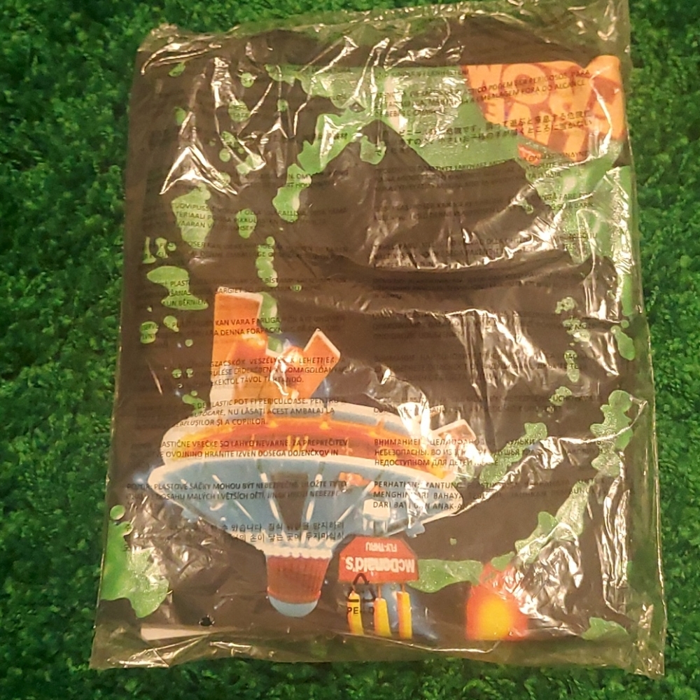 NWT cactus jack mcdonalds tee Small - Picture 4 of 6